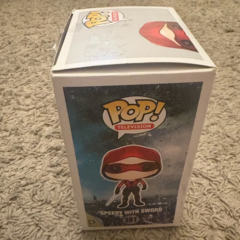 Funko Pop Arrow‎ Speedy Figure with Red Hood - Picture 3 of 6